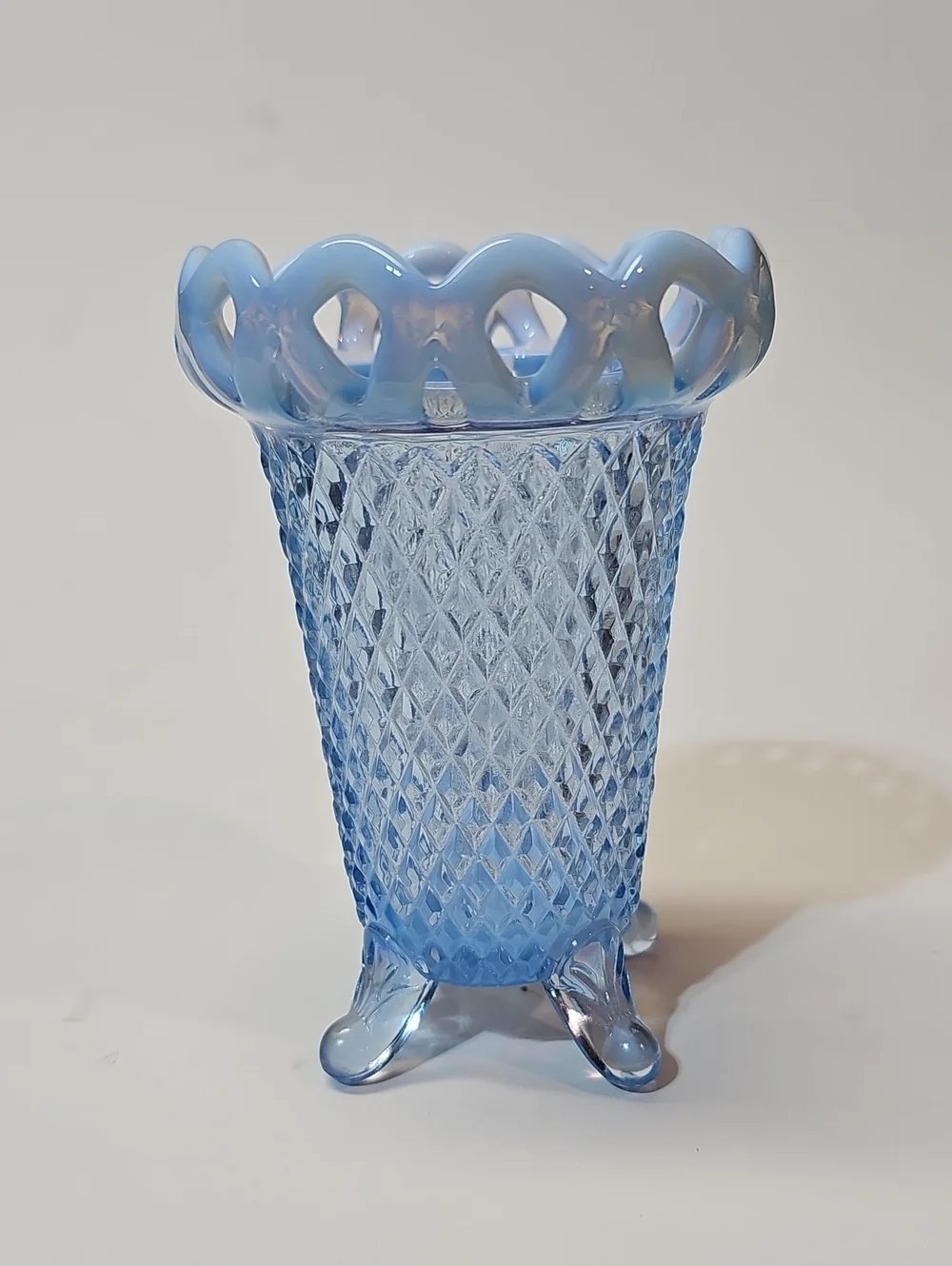 Vintage Imperial Glass Light Blue Opalescent Decorative 4-toed Flower Bud Vase